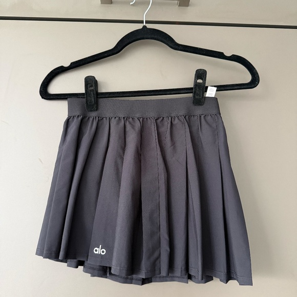 NWOT Alo Yoga Varsity Tennis Skirt Size XS - Picture 7 of 10